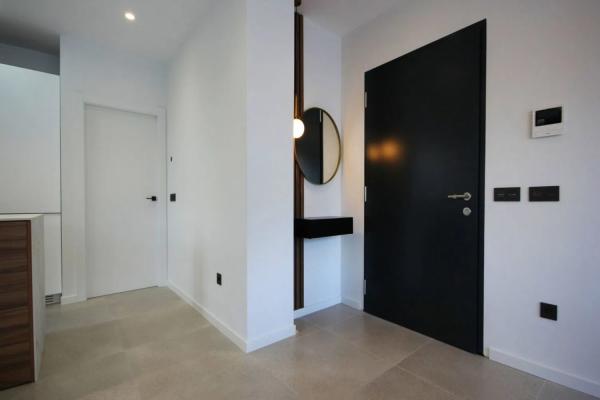 Casa independiente en calle Florencia s/n