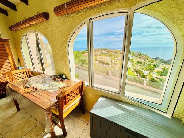 Chalet en La Granadella - Costa Nova