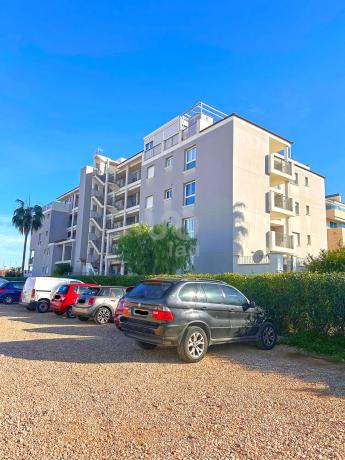 Piso en calle del Catamarà, 38