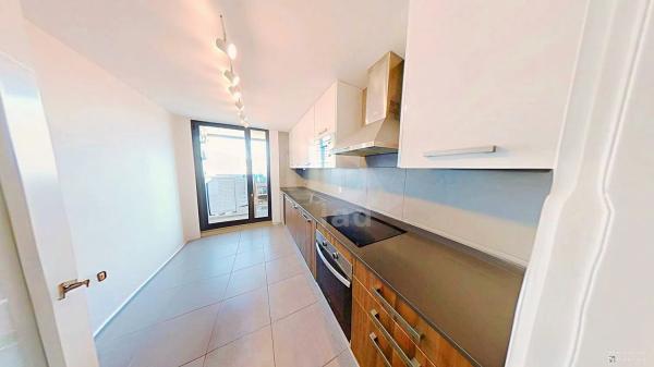 Piso en calle de Palamós, 14