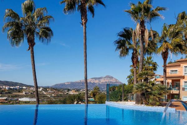 Ático en Polígono Pp.Asegador y Calistr