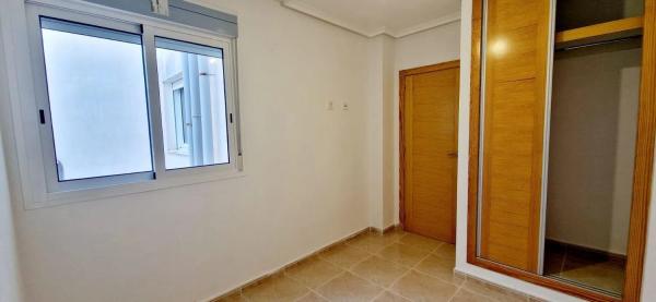 Piso en calle Reina Sofía