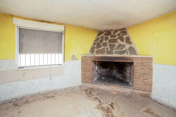 Casa independiente en via Sense Nom