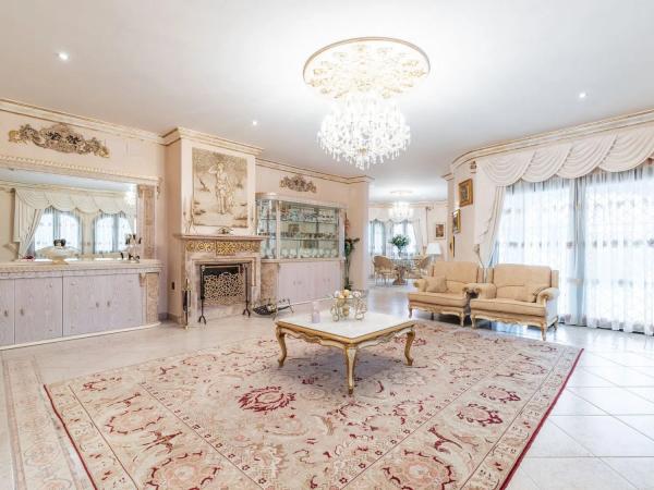 Chalet en Cap Martí - Pinomar