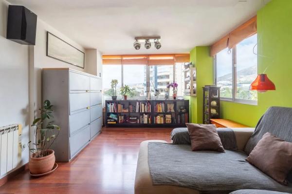 Piso en avenida Villajoyosa