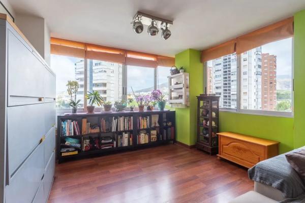 Piso en avenida Villajoyosa