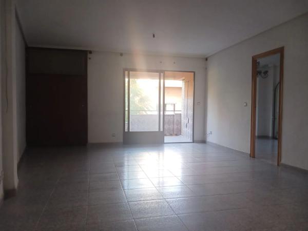 Piso en calle Cervantes, 40