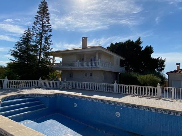 Casa independiente en Peña las Aguilas