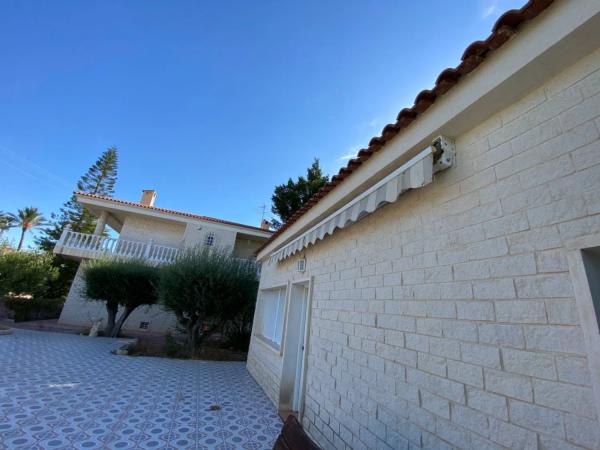 Casa independiente en Peña las Aguilas