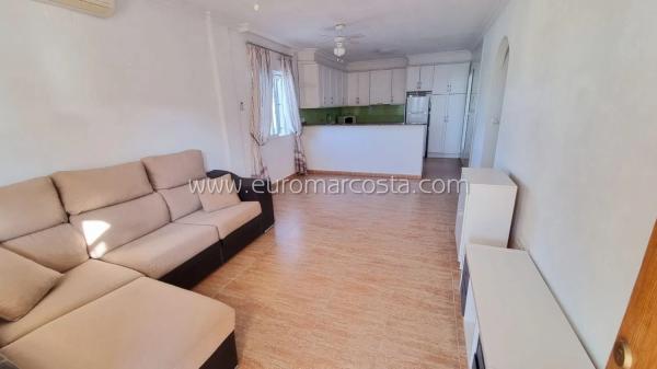 Chalet adosado en calle el Moll