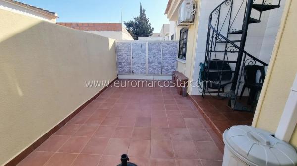 Chalet adosado en calle el Moll