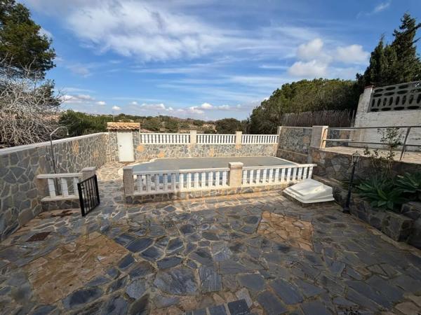 Chalet adosado en avenida de la Luz