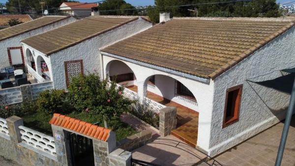 Chalet adosado en avenida de la Luz