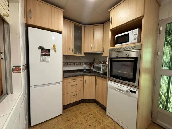 Chalet adosado en avenida de la Luz