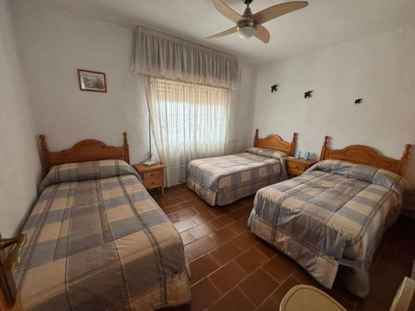 Chalet adosado en avenida de la Luz