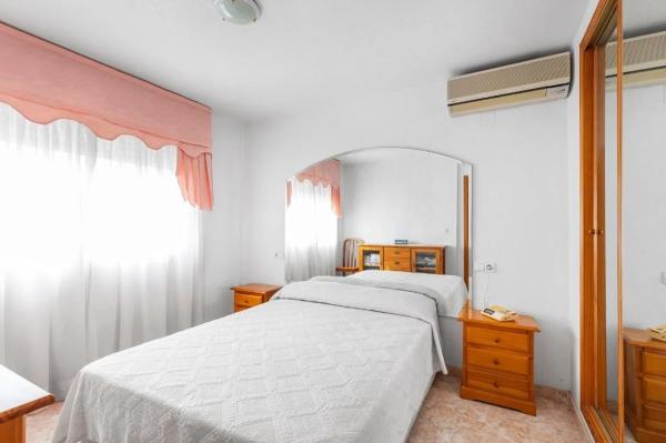 Chalet adosado en avenida de Londres s/n