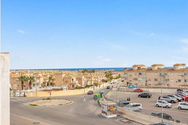 Chalet adosado en avenida de Londres s/n