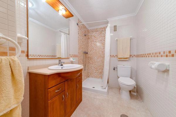 Piso en calle Pavo Real, 60