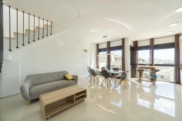 Piso en Barrio Lomas de Cabo Roig-Los Dolses