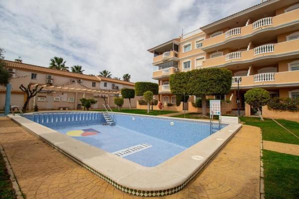 Piso en Barrio Campoamor