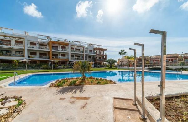 Piso en Barrio Lomas de Cabo Roig-Los Dolses