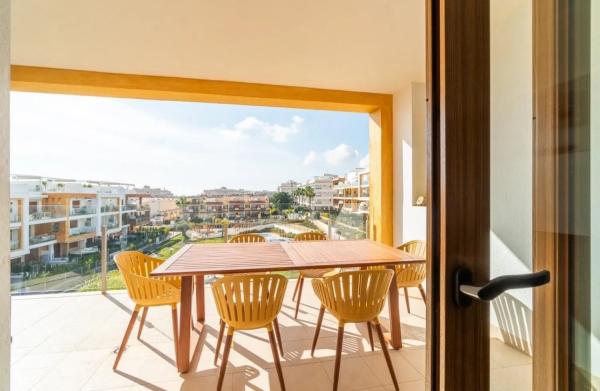 Piso en Barrio Lomas de Cabo Roig-Los Dolses