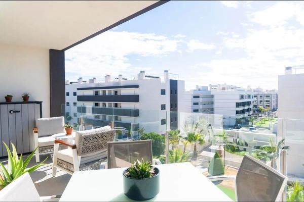 Piso en calle la Parranda, 1