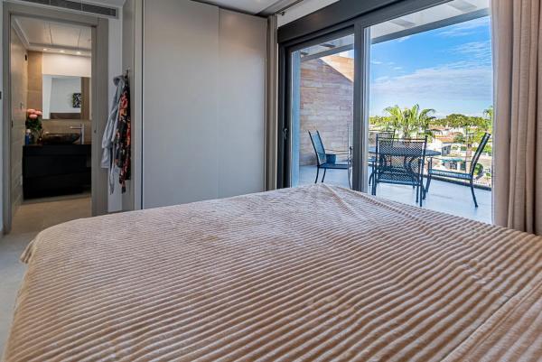 Ático en Barrio Lomas de Cabo Roig-Los Dolses