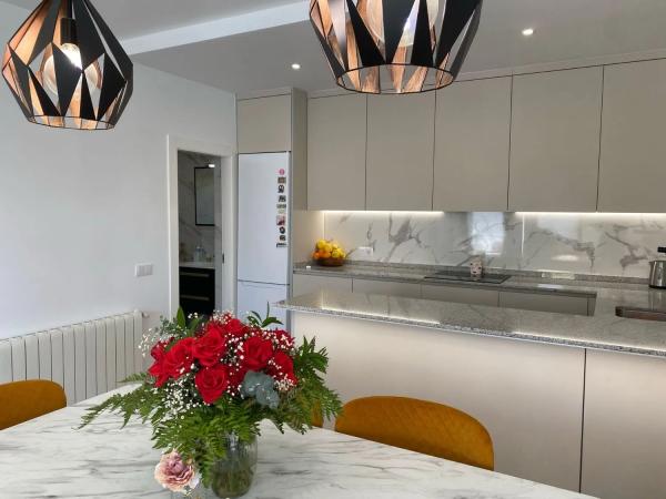 Casa independiente en calle el Escorial, 9