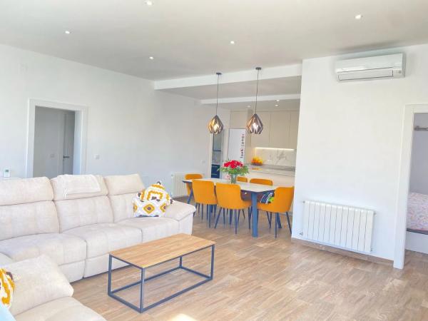 Casa independiente en calle el Escorial, 9