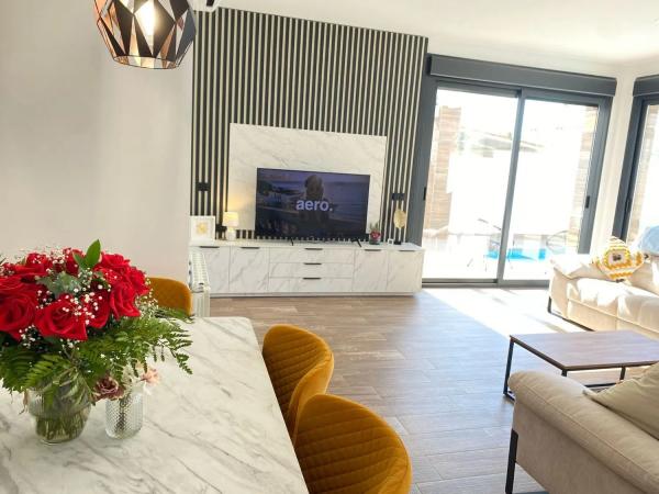 Casa independiente en calle el Escorial, 9