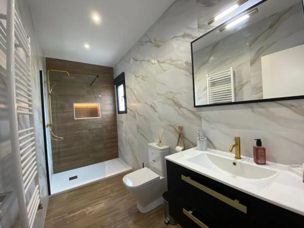 Casa independiente en calle el Escorial, 9