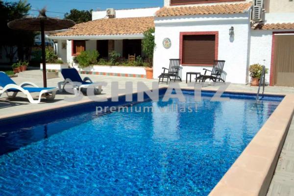 Chalet en Barrio La Regia