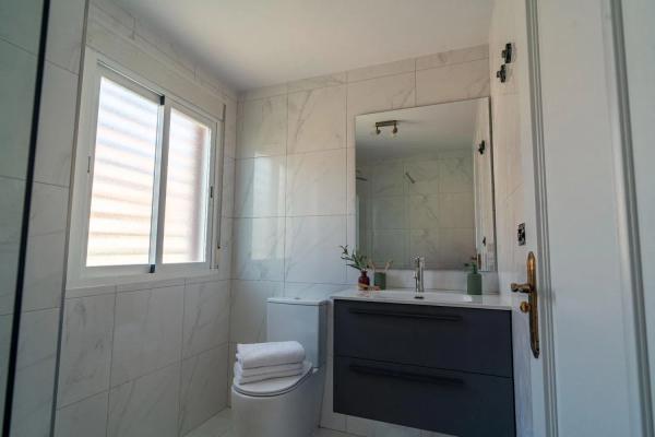 Casa independiente en calle Cabo Estaca de Bares, 3