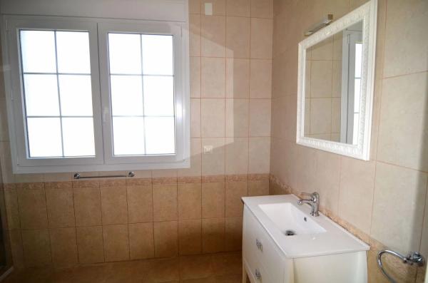 Casa independiente en calle de la Ensenada