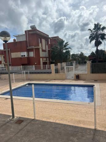 Piso en Barrio Campoamor