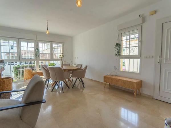 Chalet en calle Canal de La Mancha