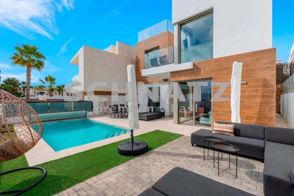 Chalet en Barrio Playa Flamenca