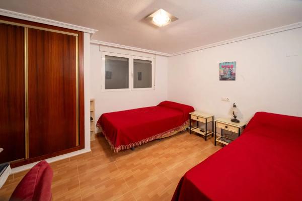 Casa independiente en Arcipreste de Hita, 97 a