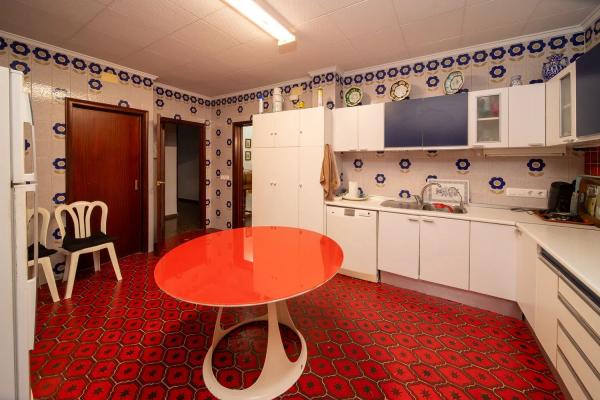 Casa independiente en Arcipreste de Hita, 97 a