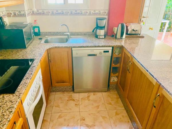 Chalet en Barrio Lomas de Cabo Roig-Los Dolses