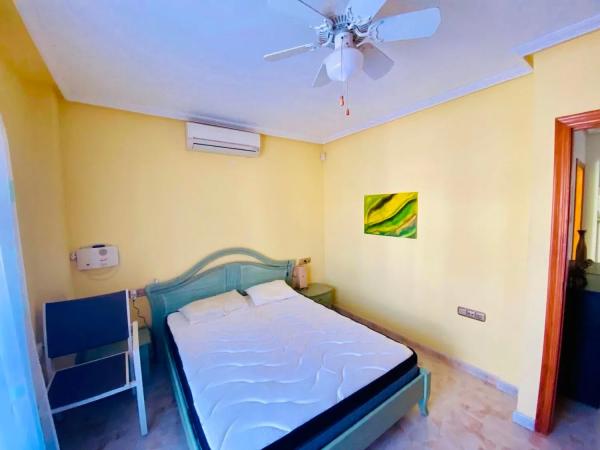 Chalet en Barrio Lomas de Cabo Roig-Los Dolses