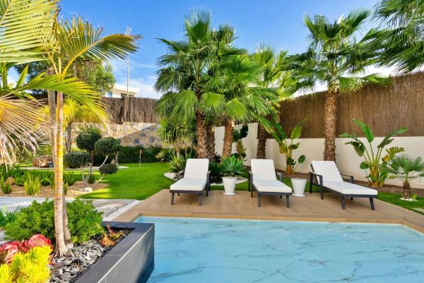 Casa independiente en calle Bonalba s/n