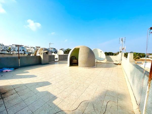 Chalet adosado en calle Acuario, 73