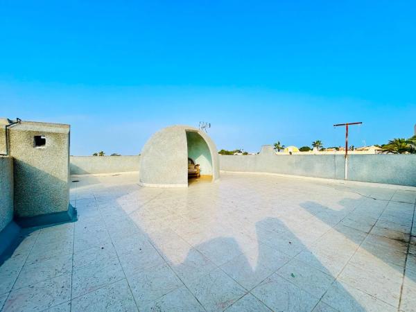 Chalet adosado en calle Acuario, 73