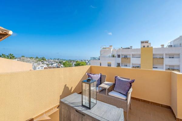 Chalet adosado en calle Prto.Sal V. Costa