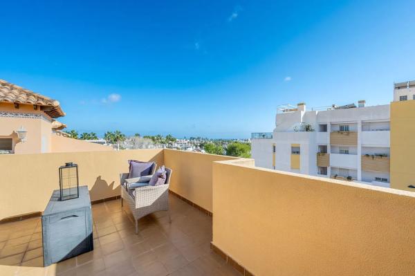 Chalet adosado en calle Prto.Sal V. Costa