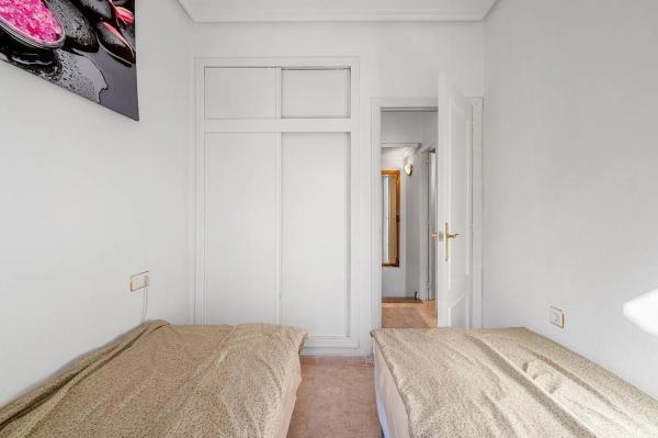 Chalet adosado en calle Prto.Sal V. Costa