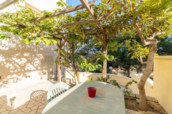 Casa independiente en calle Nicolás de Bussi, 22