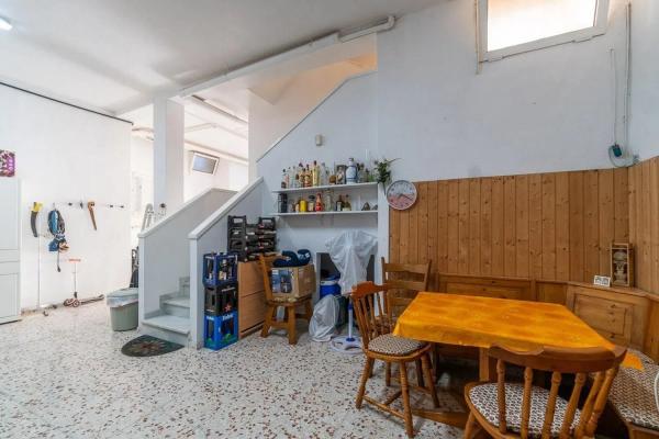 Casa independiente en calle Nicolás de Bussi, 22